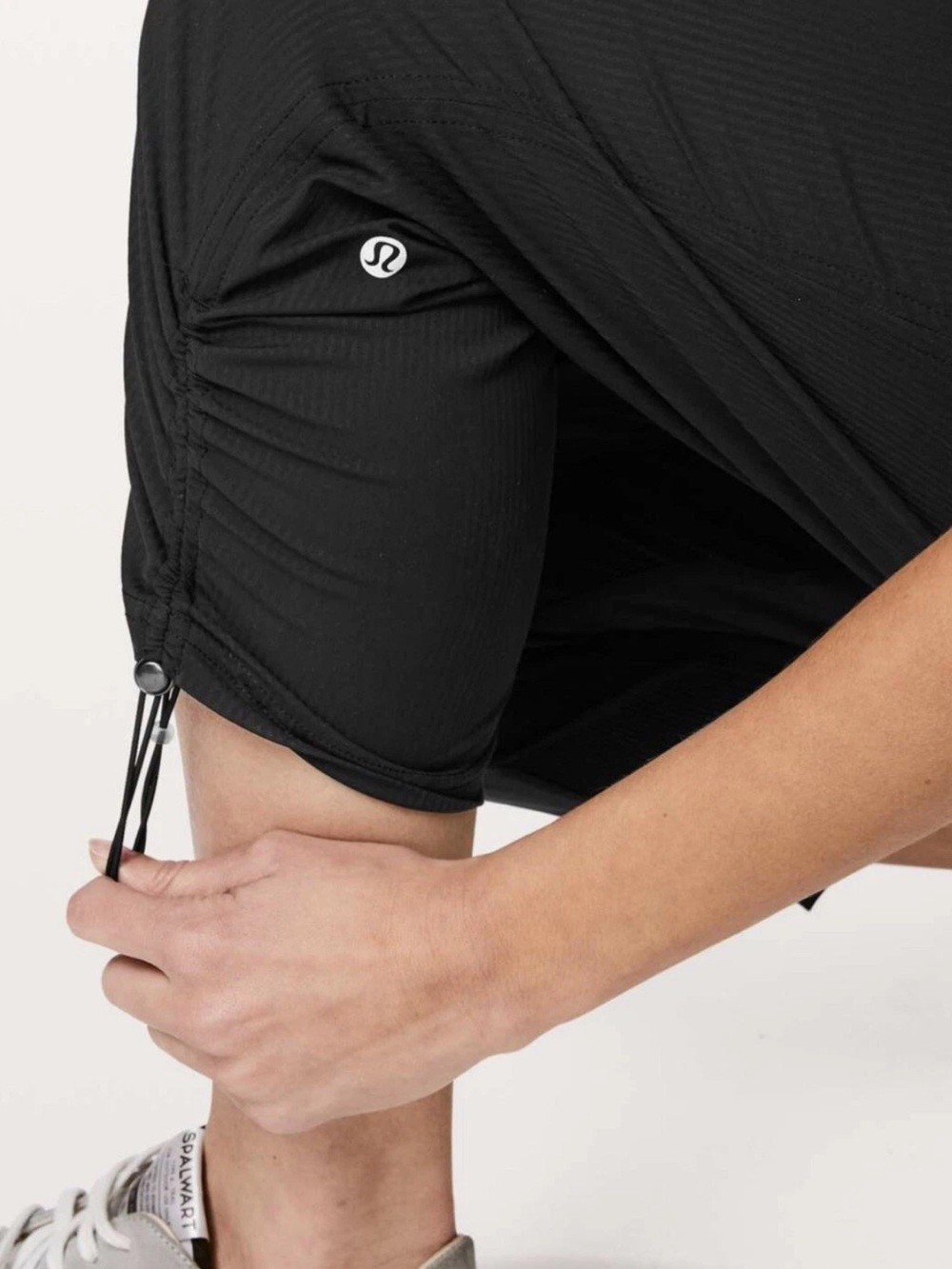lululemon athletica Dance Studio Size 6 
Inseam: 24”